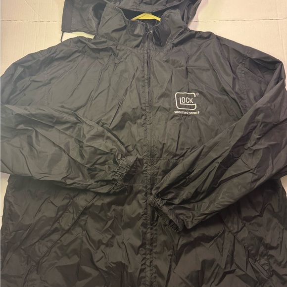 Glock windbreaker mens 2xl - Picture 2 of 4